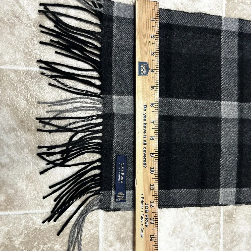 Club Room 100% Cashmere Wool Scarf Fringe Black Grey Plaid NWT Retail $95